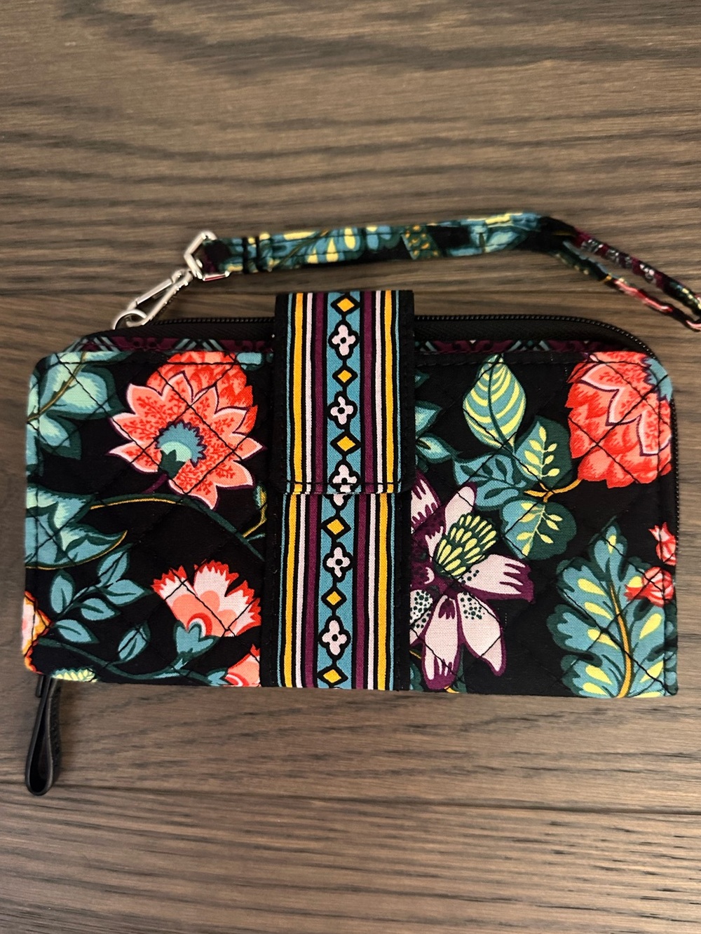 Vera Bradley Iconic RFID Combo Wristlet NWT